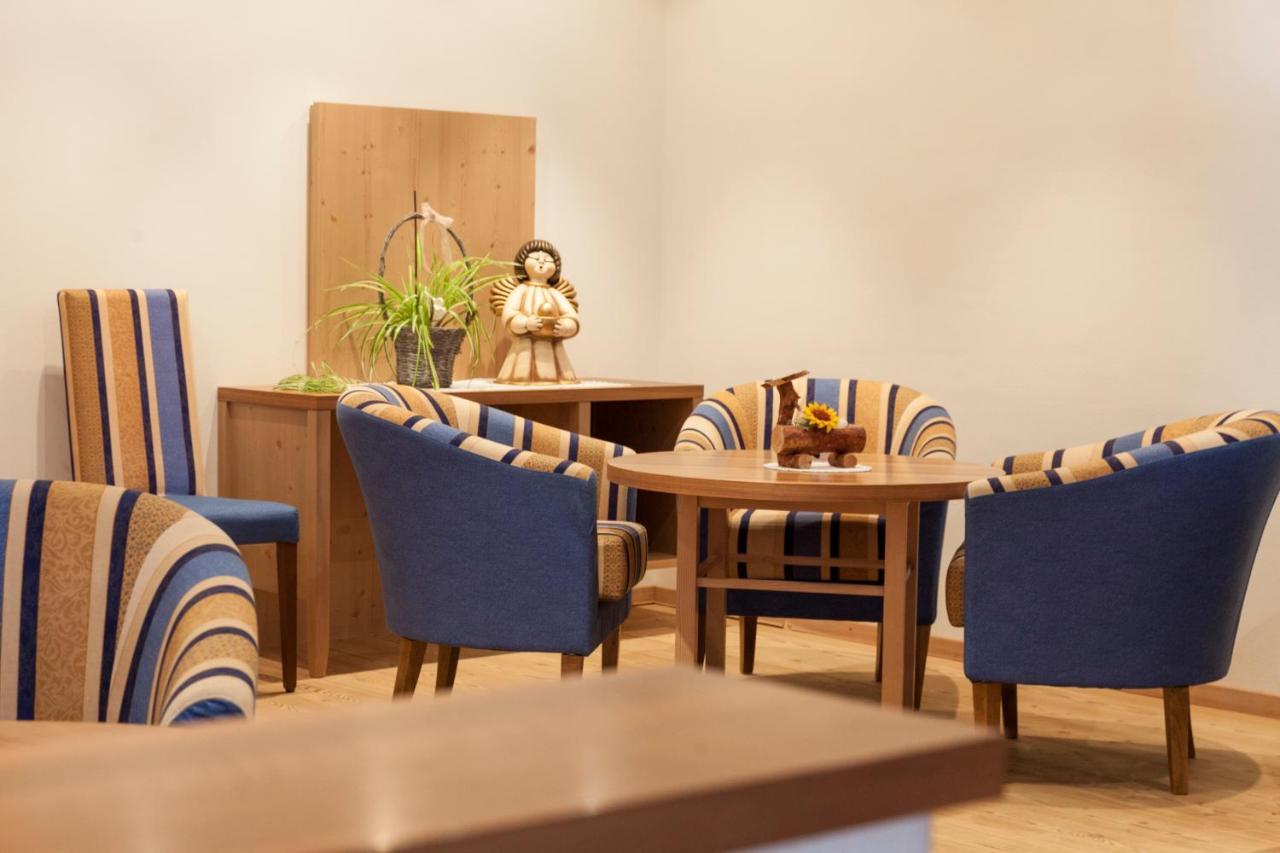 Alpenspitz Appartements - Garni - B&B Рачинес Екстериор снимка