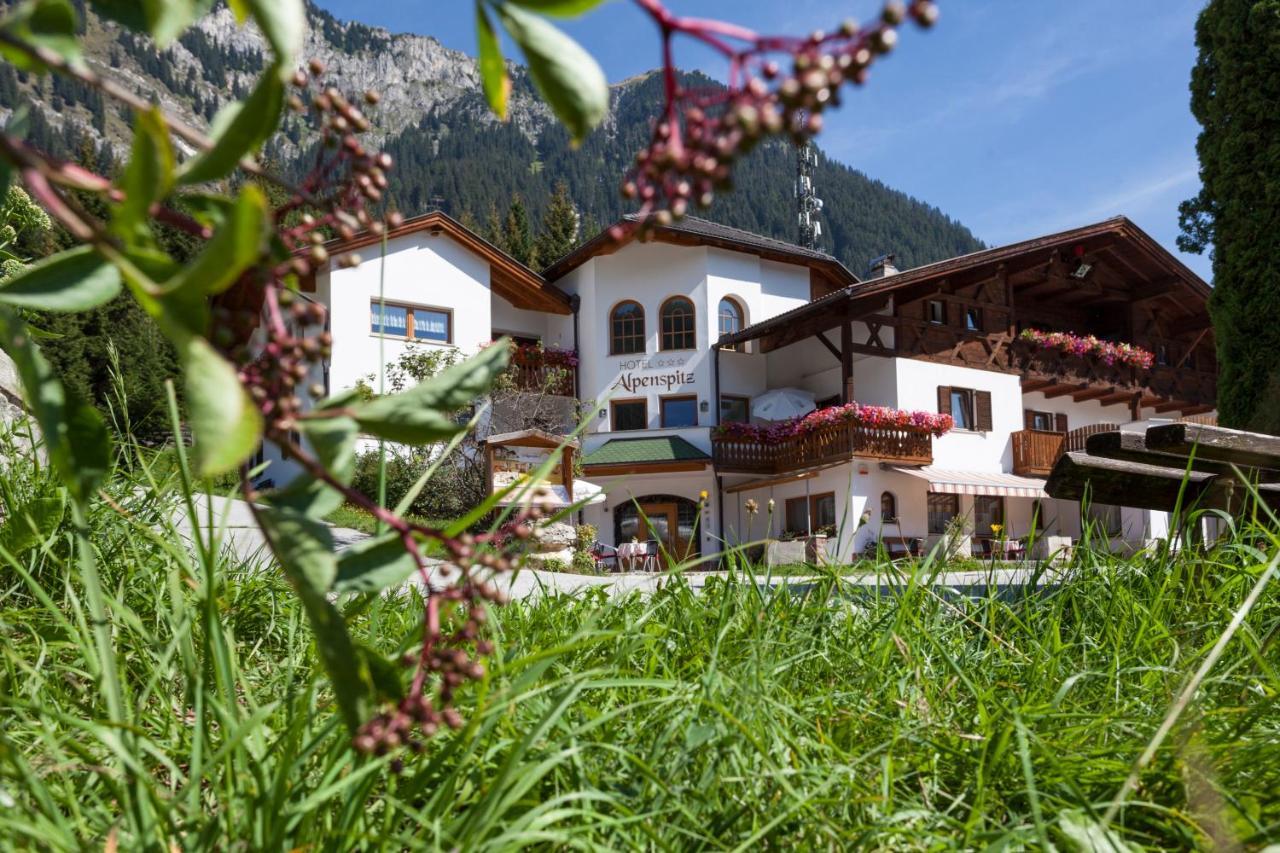 Alpenspitz Appartements - Garni - B&B Рачинес Екстериор снимка