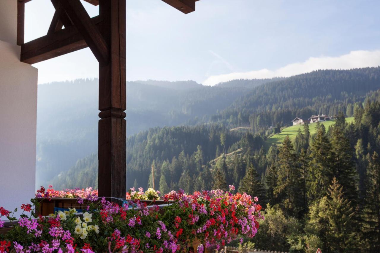 Alpenspitz Appartements - Garni - B&B Рачинес Екстериор снимка