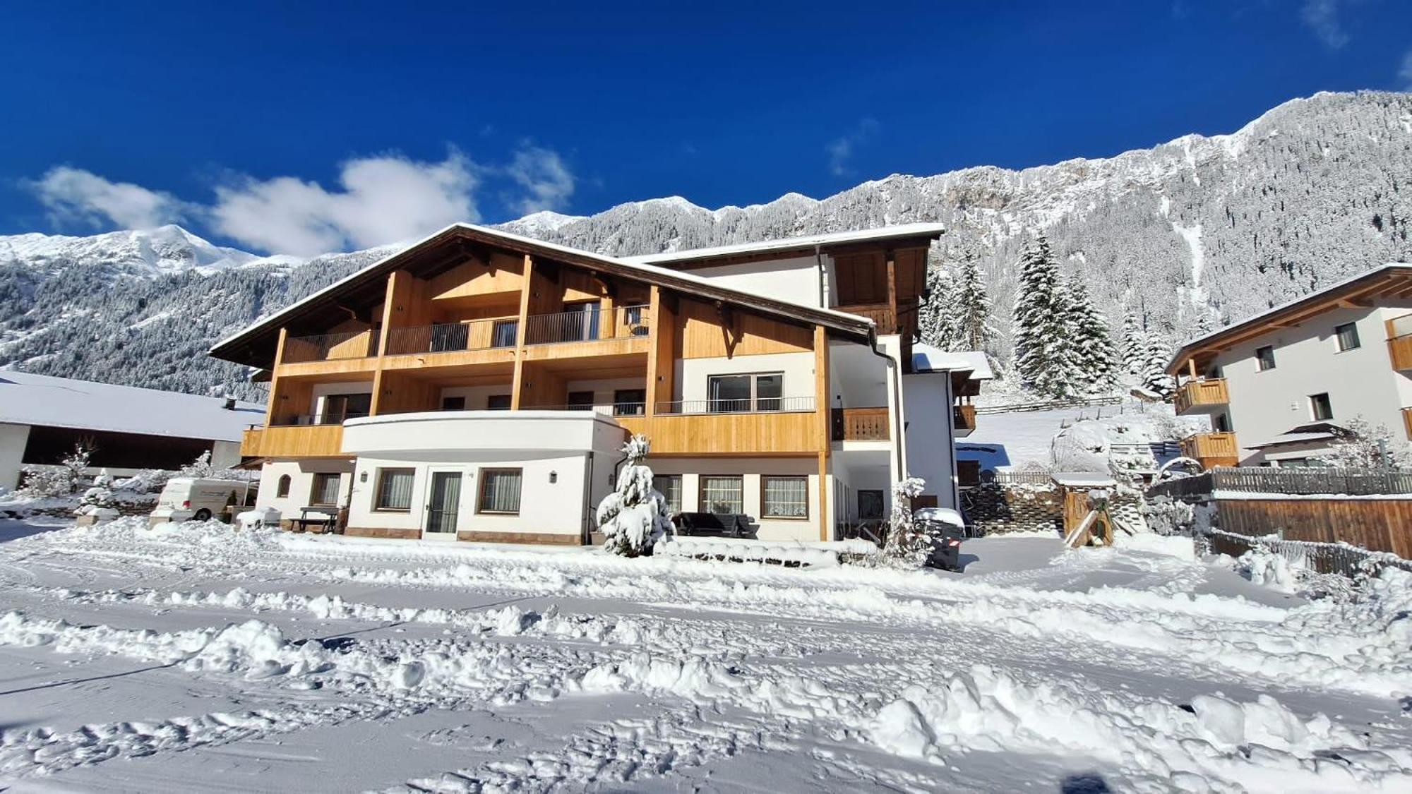 Alpenspitz Appartements - Garni - B&B Рачинес Екстериор снимка